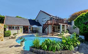 Branch & Vine Cottages - Constantia